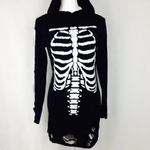 hot topic skeleton hoodie